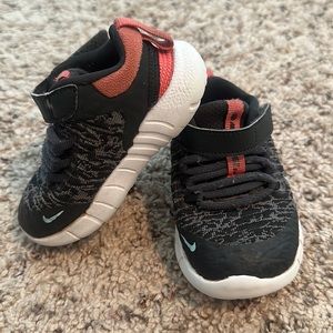 Nike Shoes - Toddler Size 5